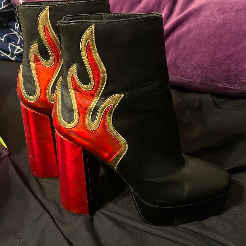 Flame heels